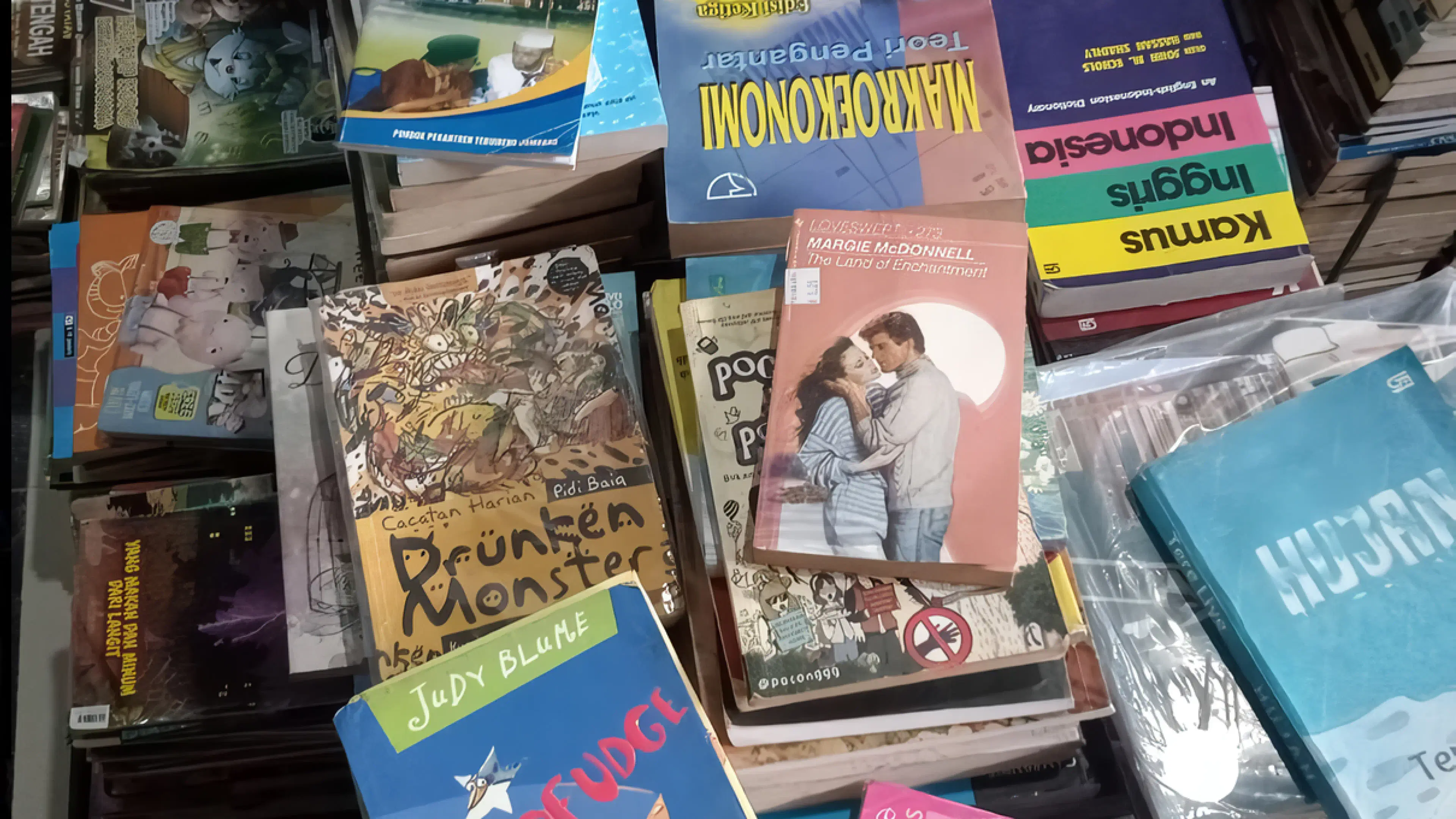 TIPS MENULIS NOVEL UNTUK PEMULA!